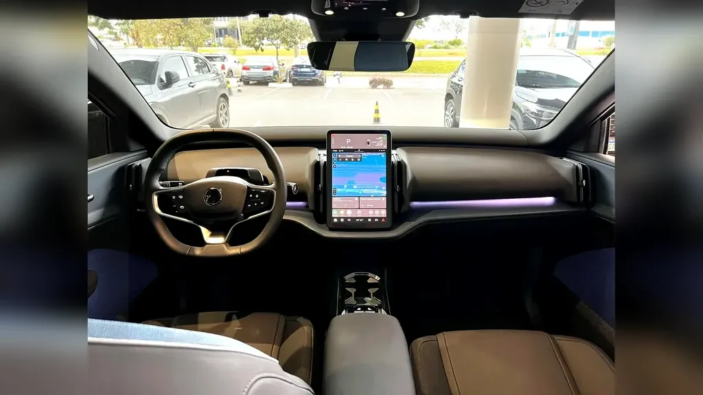 Volvo EX30 - Imagem 8