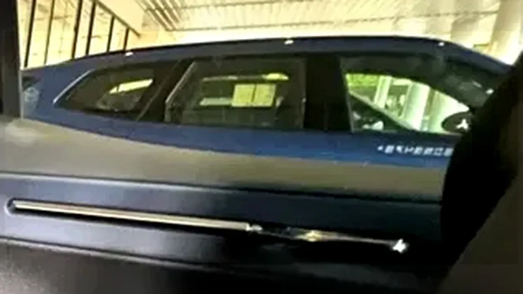 Volvo EX30 - Imagem 12