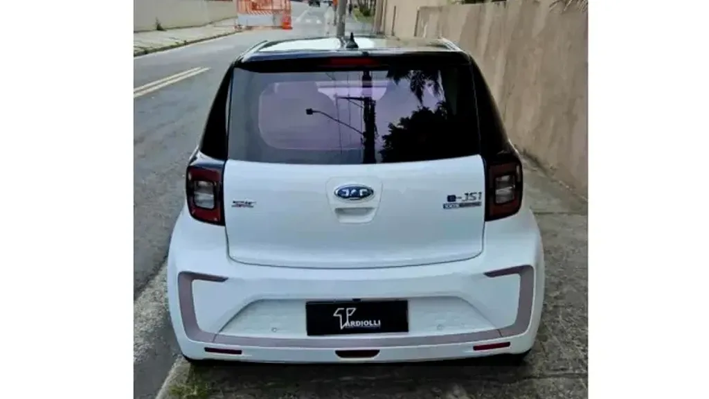 JAC E-JS1 - Imagem 3