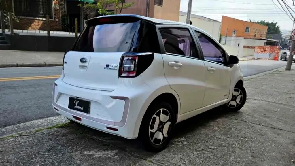 JAC E-JS1 - Imagem 5