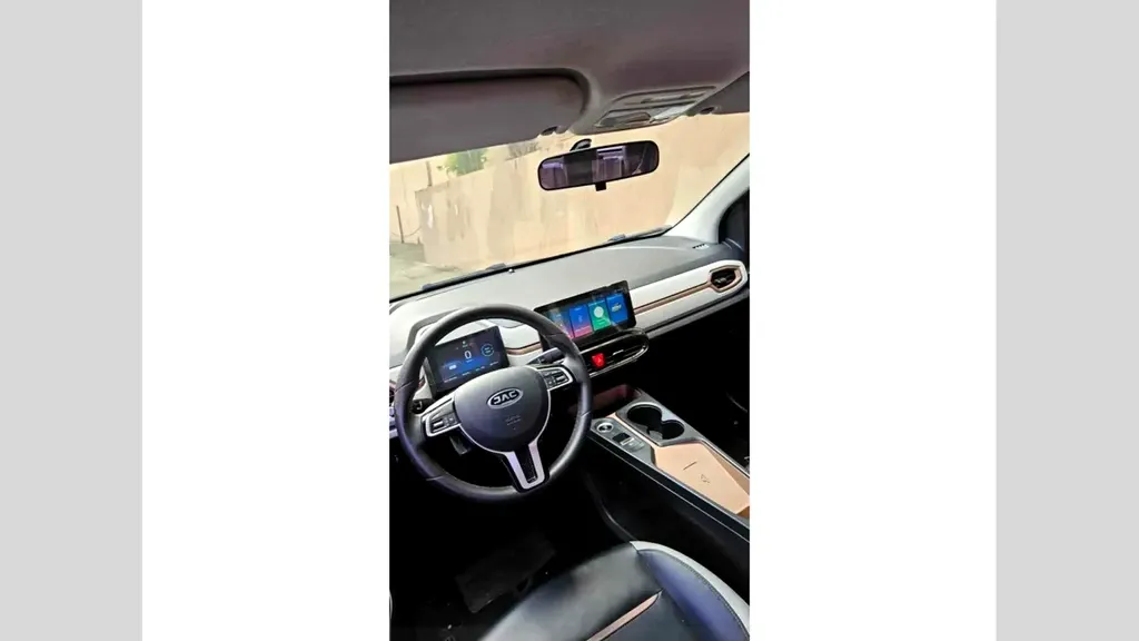 JAC E-JS1 - Imagem 15