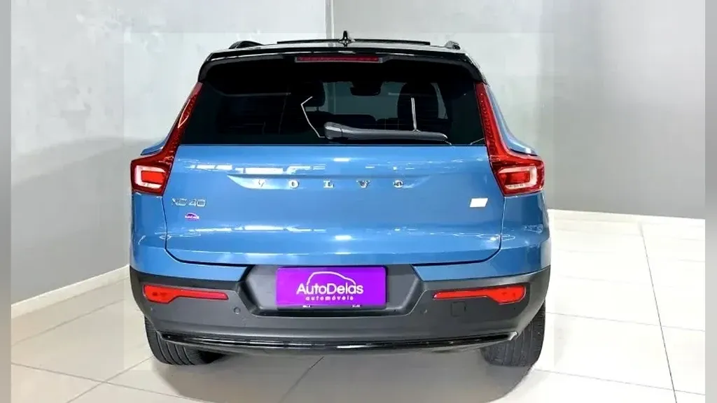 Volvo XC40 Recharge - Imagem 6