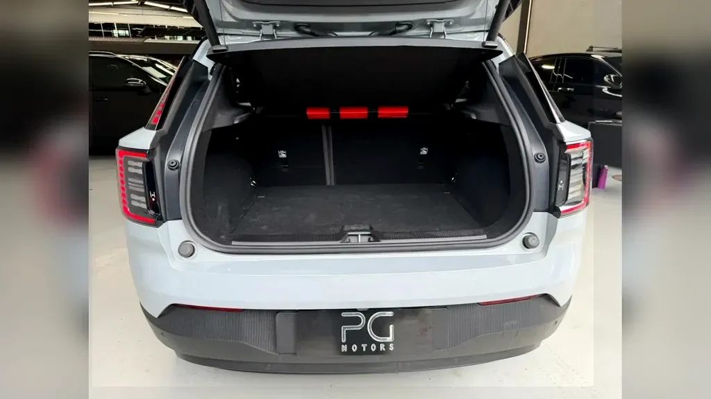 Volvo EX30 - Imagem 13