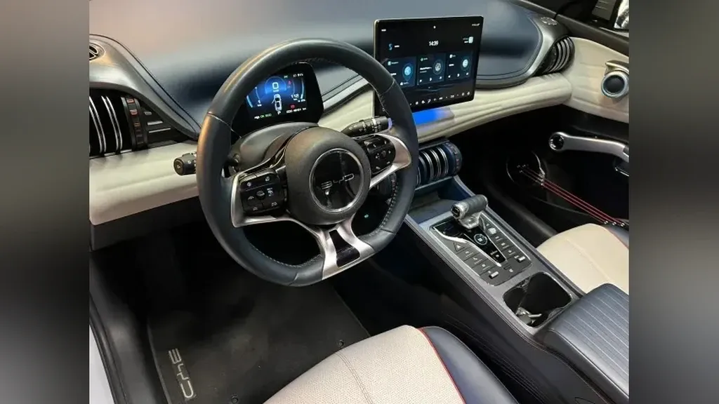 BYD Yuan Plus - Imagem 9