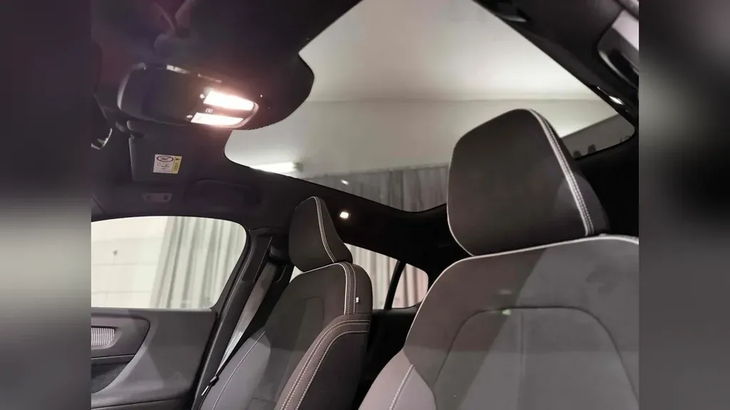 Volvo Ec40 - Imagem 9