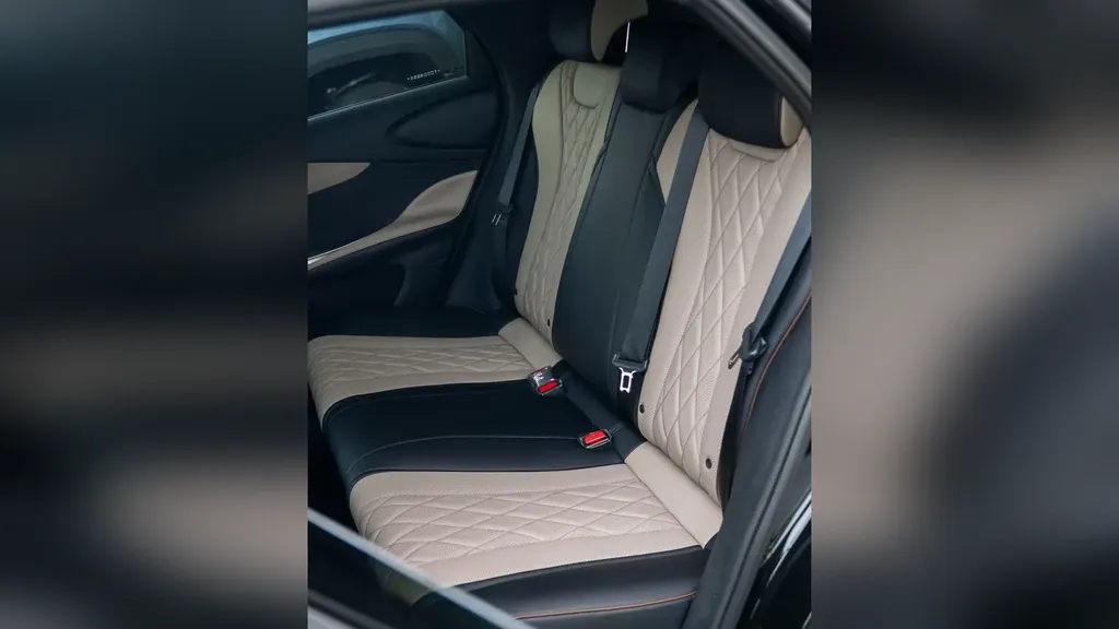 BYD Dolphin - Imagem 8