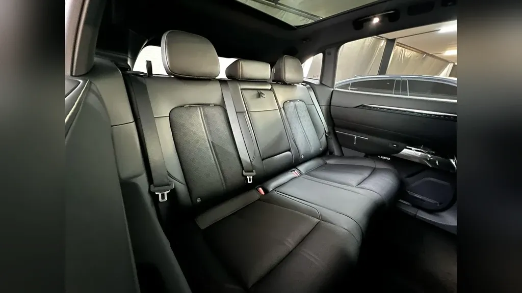 Zeekr 7x - Imagem 12