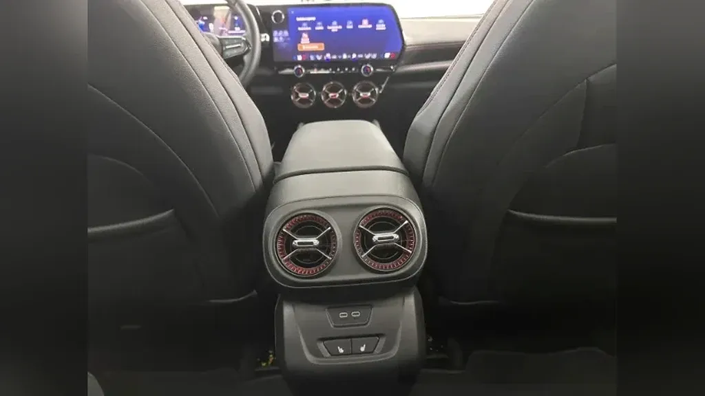 Chevrolet Blazer EV - Imagem 12