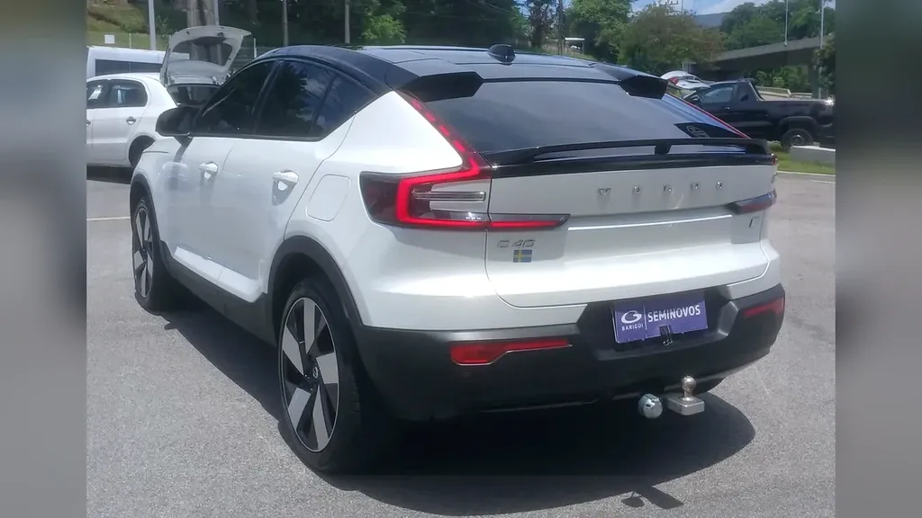 Volvo C40 Recharge - Imagem 5