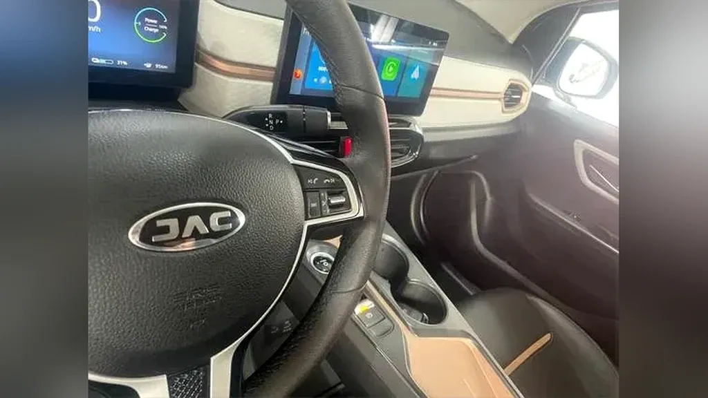 JAC E-JS1 - Imagem 11