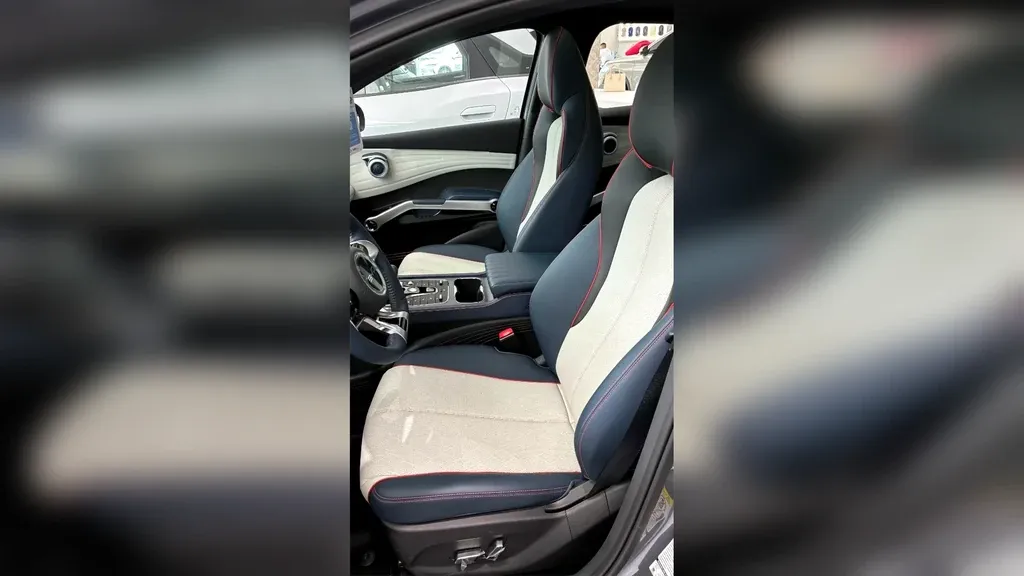 BYD Yuan Plus - Imagem 8