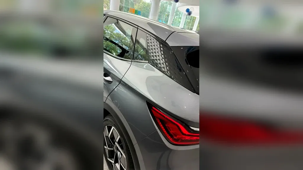 BYD Yuan Plus - Imagem 13