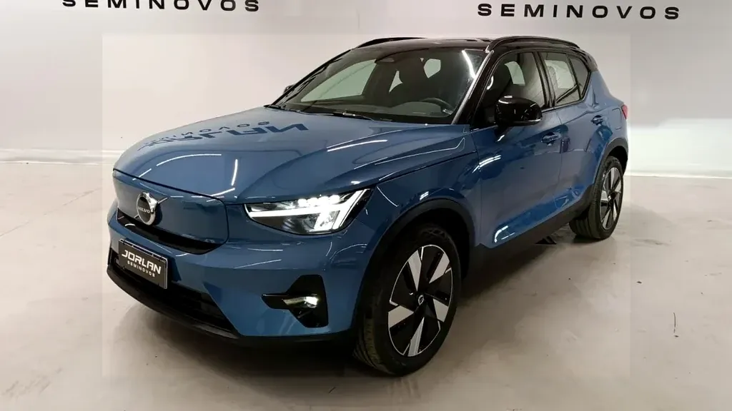 Volvo XC40 Recharge - Imagem 2