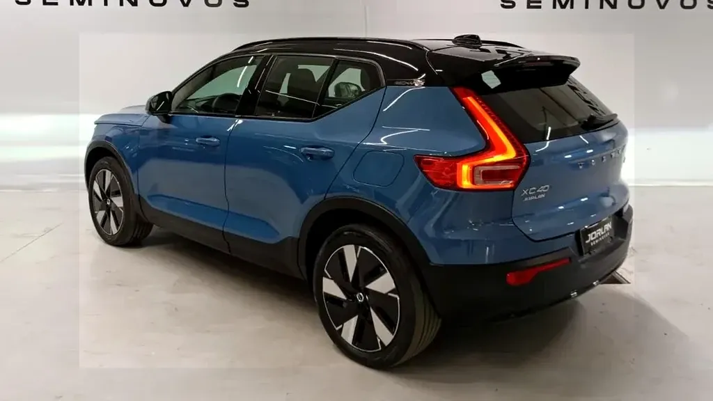 Volvo XC40 Recharge - Imagem 5