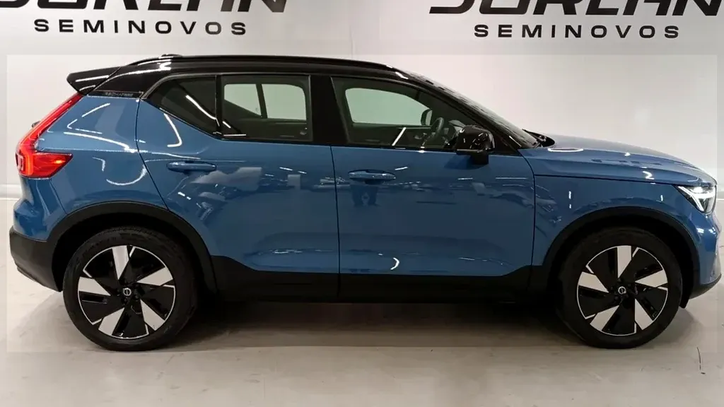 Volvo XC40 Recharge - Imagem 6