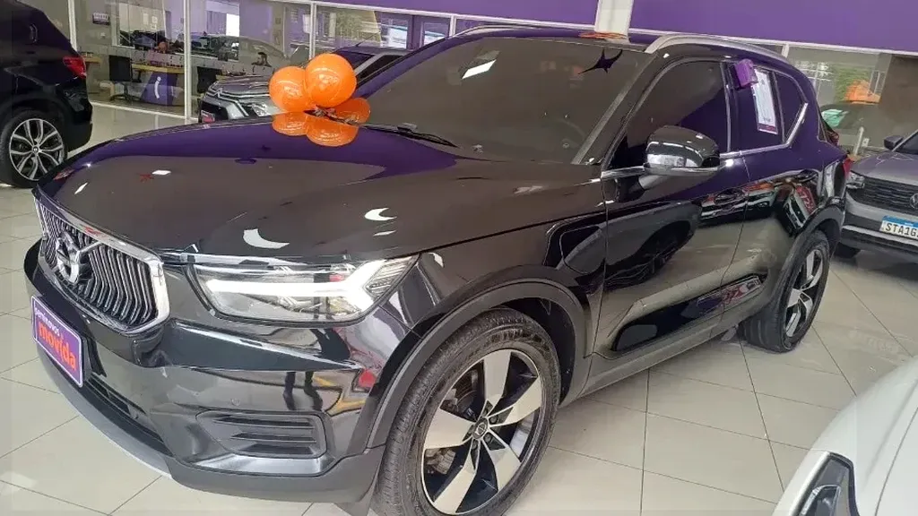 Volvo XC40 - Imagem 2