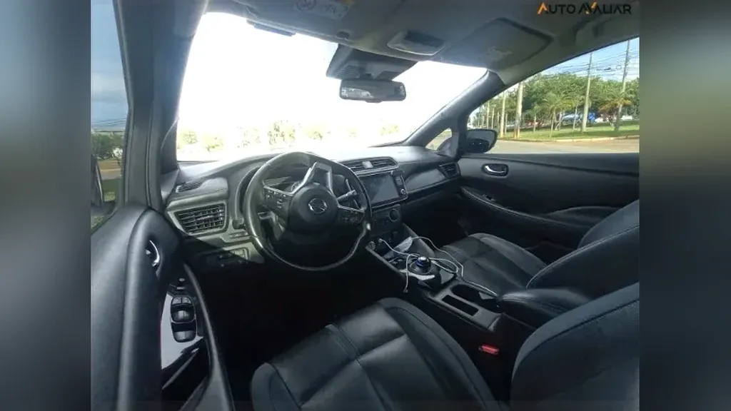 Nissan Leaf - Imagem 8