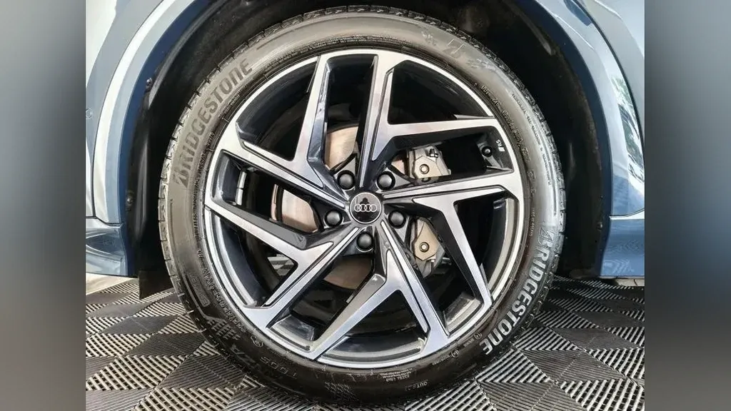 Audi E-tron - Imagem 6