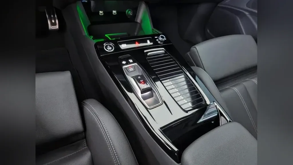 Audi E-tron - Imagem 13