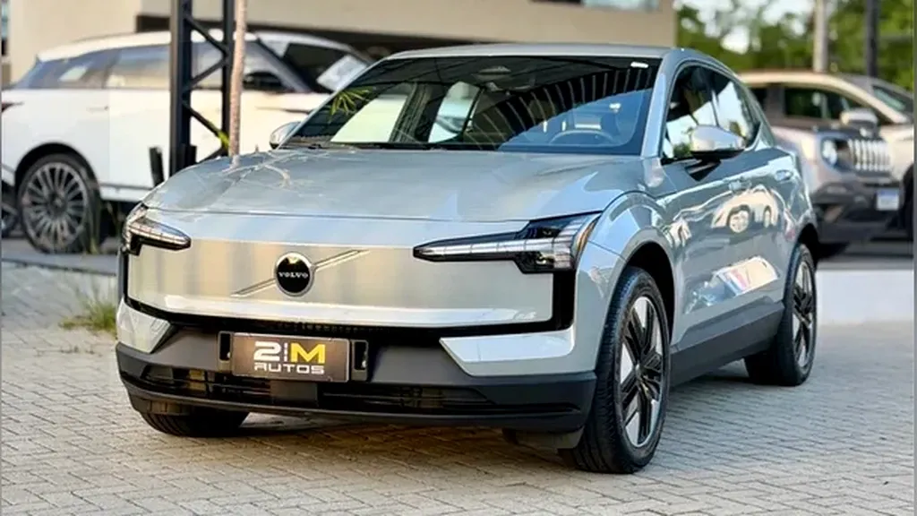 Volvo EX30 - Imagem 8
