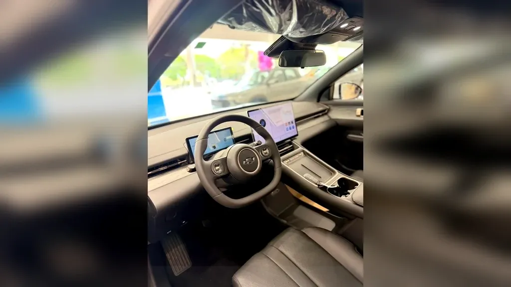 Chevrolet Captiva EV - Imagem 6