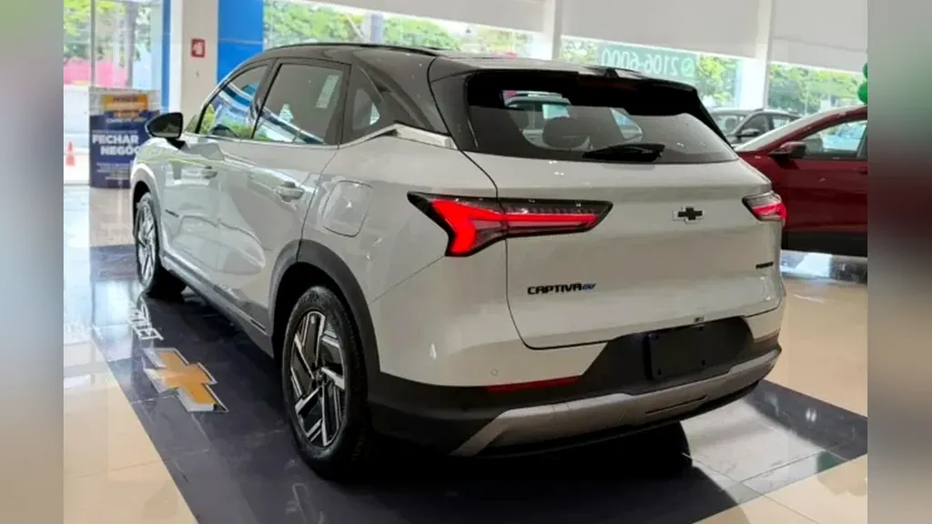 Chevrolet Captiva EV - Imagem 19