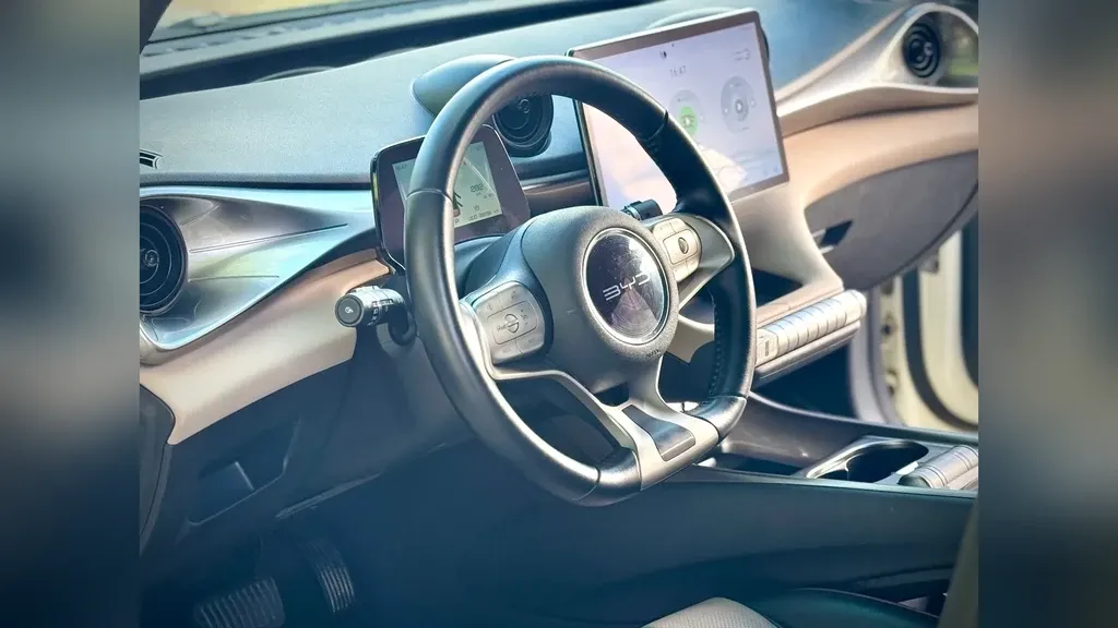 BYD Dolphin - Imagem 14