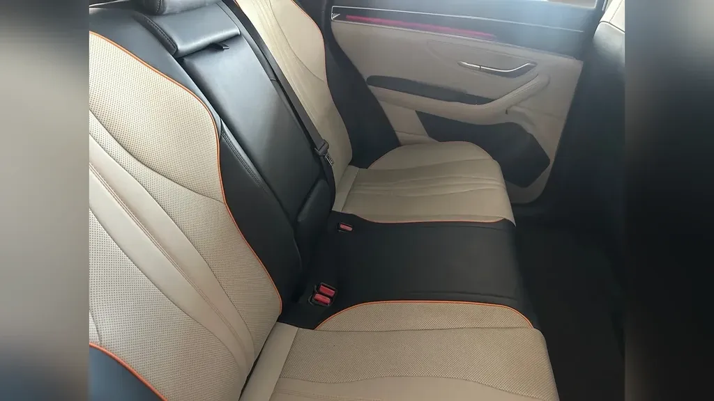 BYD Song Plus - Imagem 13