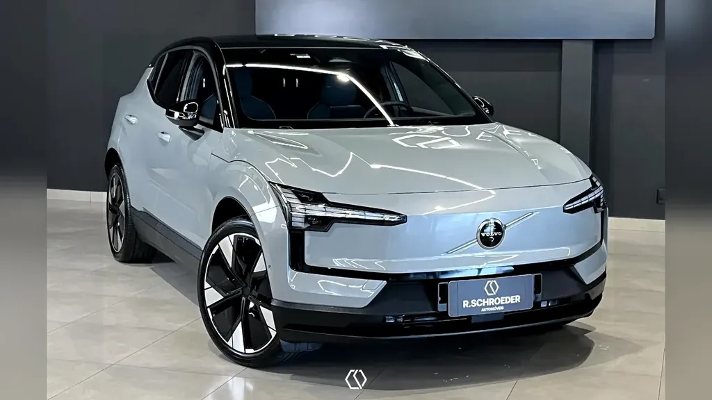 Volvo EX30 - Imagem 2