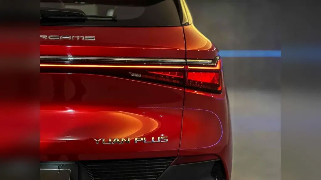 BYD Yuan Plus - Imagem 10