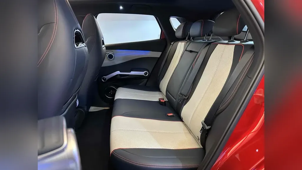 BYD Yuan Plus - Imagem 14