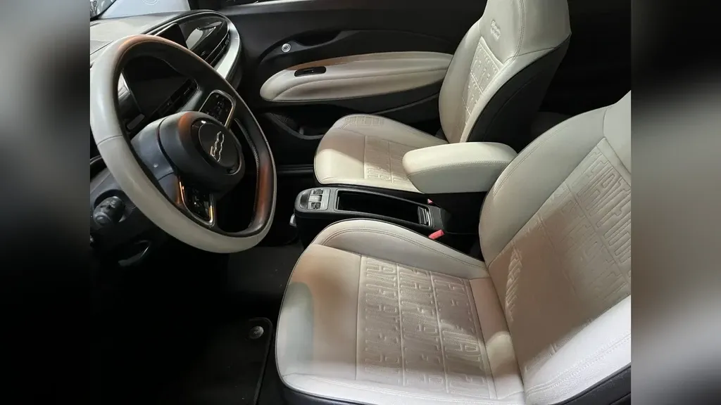 Fiat 500e - Imagem 11