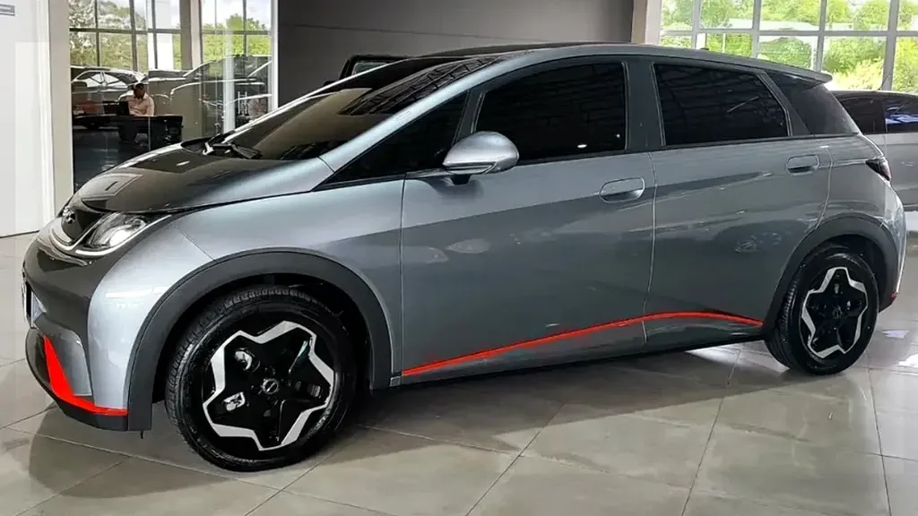BYD Dolphin - Imagem 3