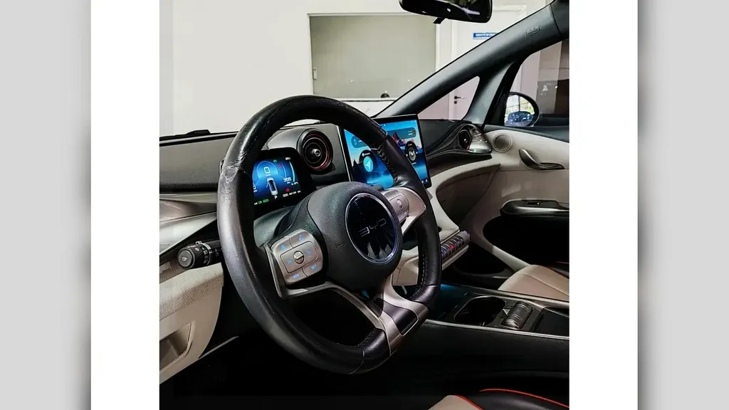 BYD Dolphin - Imagem 9
