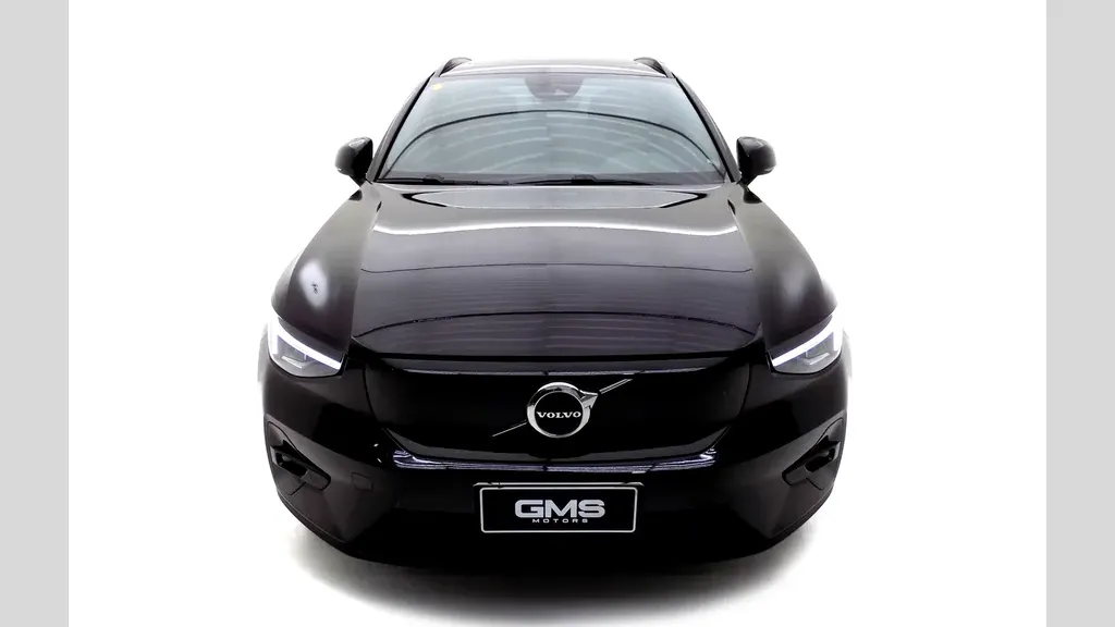 Volvo XC40 Recharge - Imagem 2