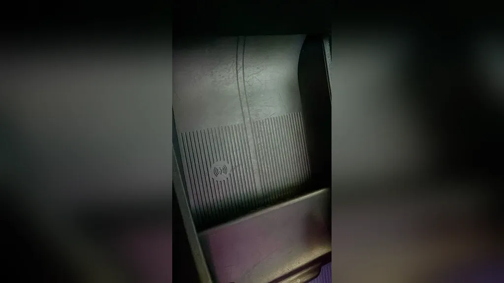 Volvo EX30 - Imagem 20