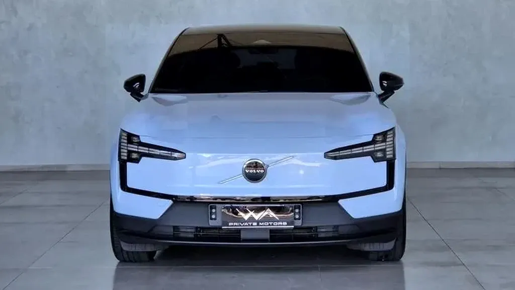 Volvo EX30 - Imagem 2
