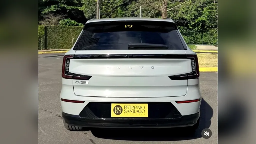 Volvo Ex90 - Imagem 5