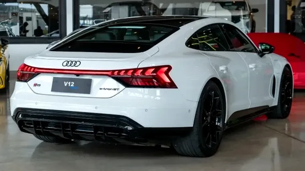 Audi Rs E-tron  GT - Imagem 2