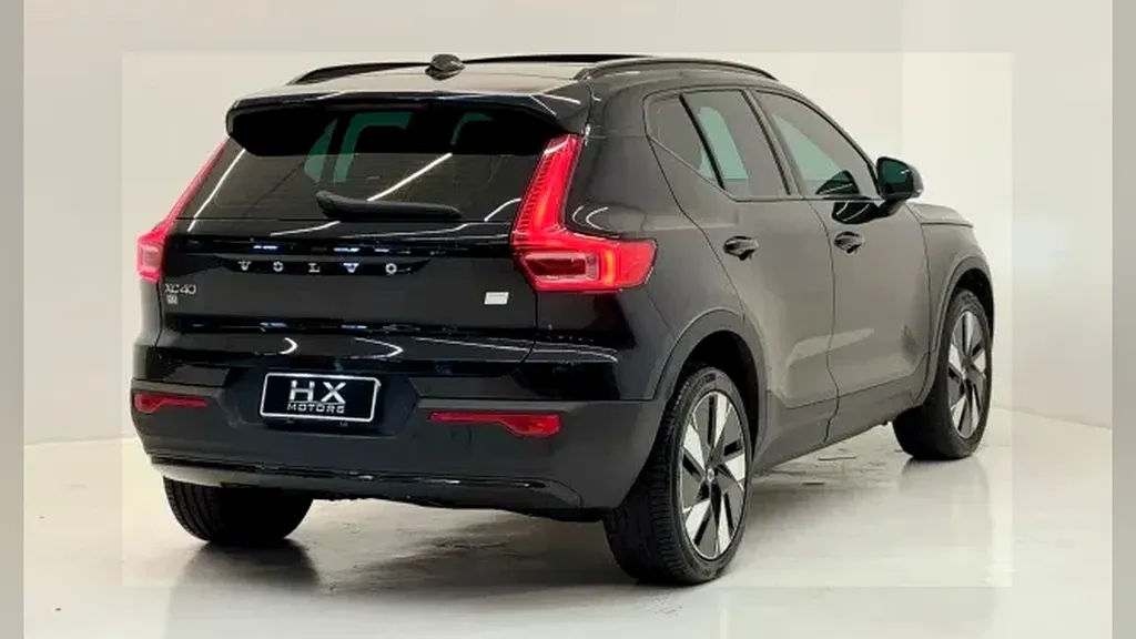 Volvo XC40 Recharge - Imagem 10