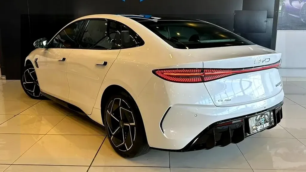 BYD Seal - Imagem 18