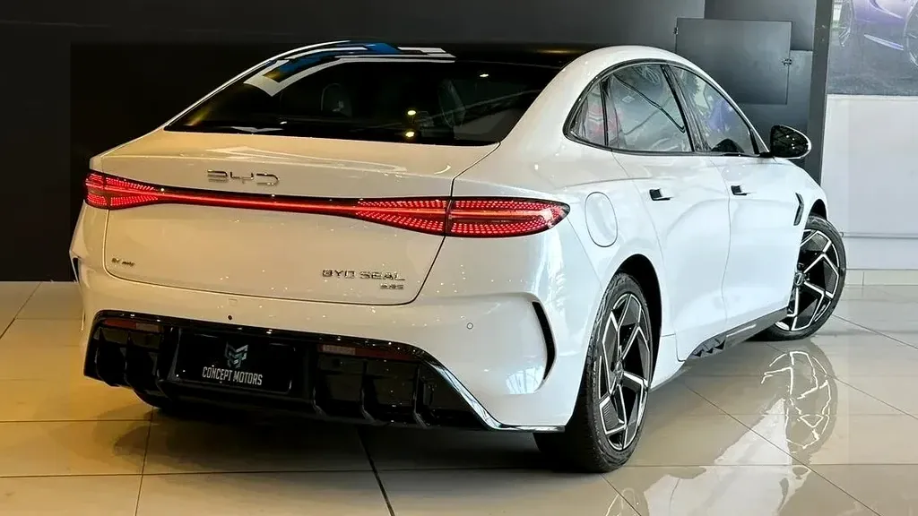 BYD Seal - Imagem 19