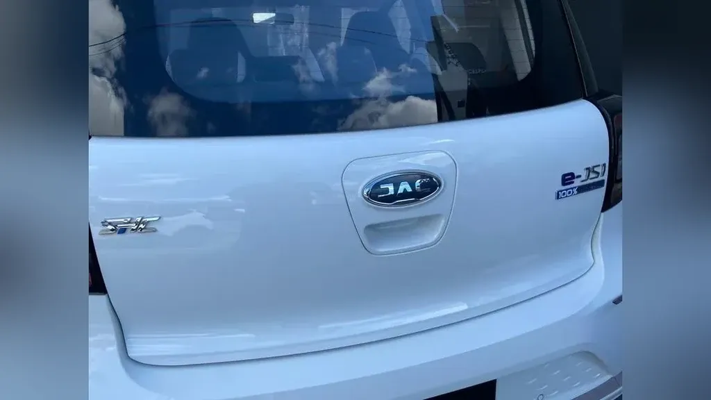 JAC E-JS1 - Imagem 5