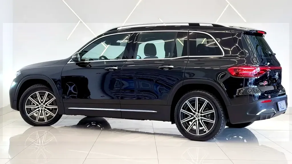 Mercedes Eqb 250 - Imagem 6