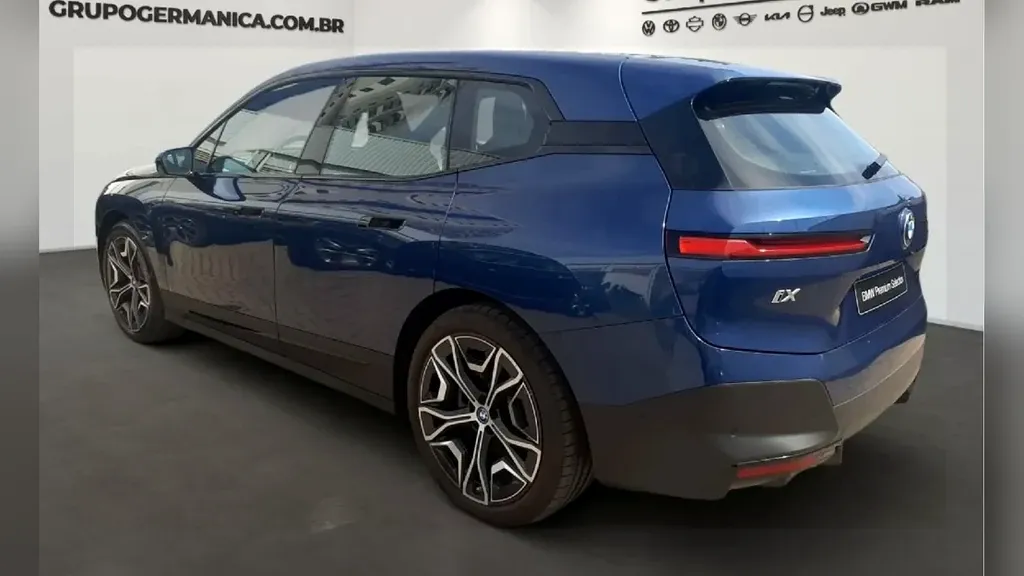 BMW Ix - Imagem 8
