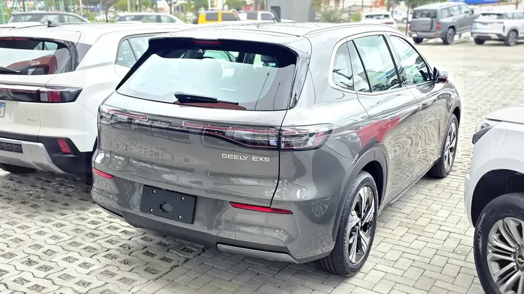 Geely EX5 - Imagem 8