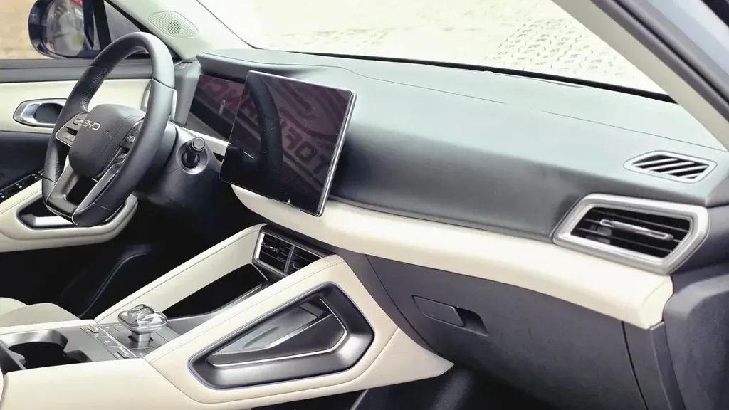 BYD Yuan Pro - Imagem 10