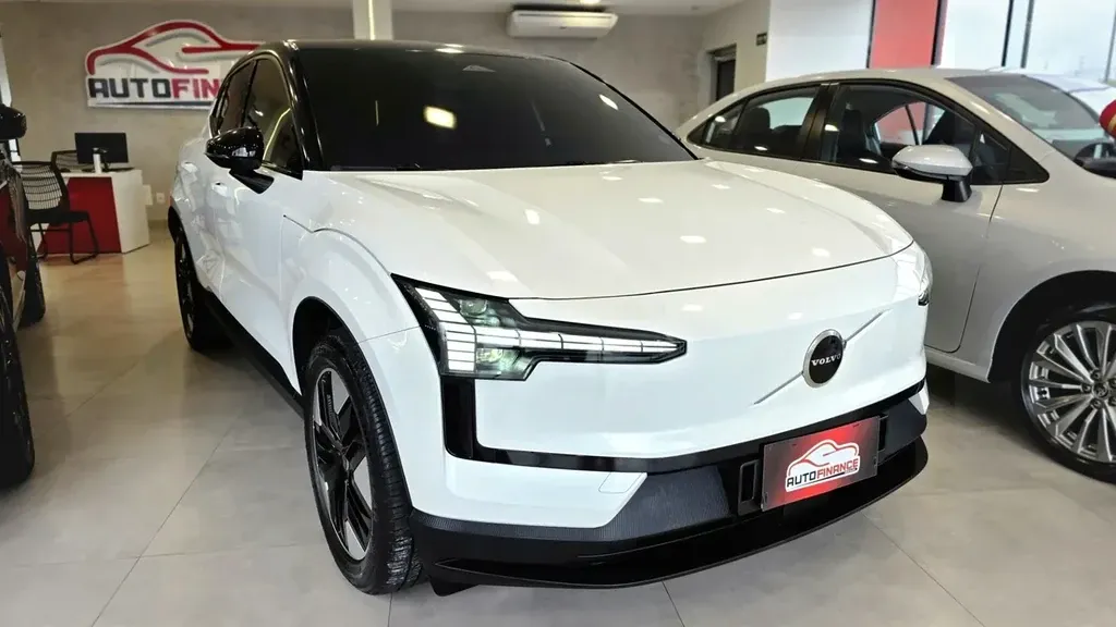 Foto de um volvo ex30