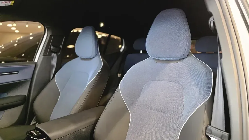 Volvo EX30 - Imagem 15