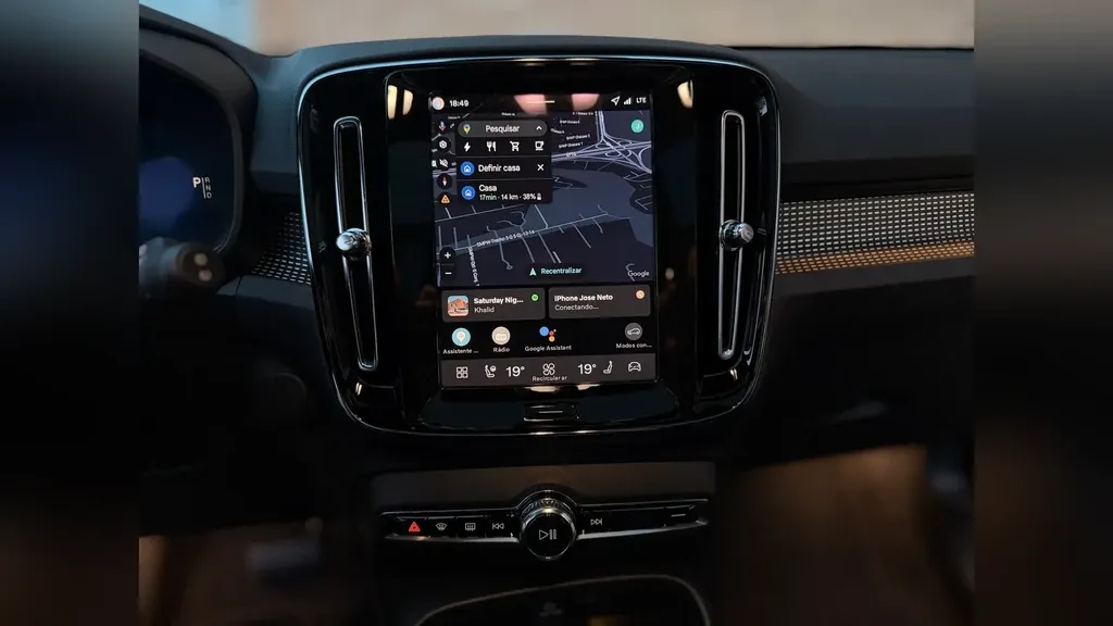 Volvo EX40 - Imagem 15